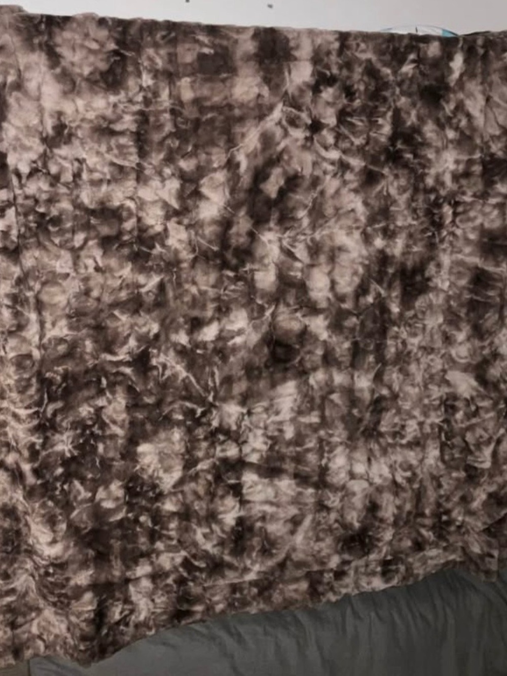 Luxurious Plush Throw Blanket - Gray and Taupe Tie-Dye